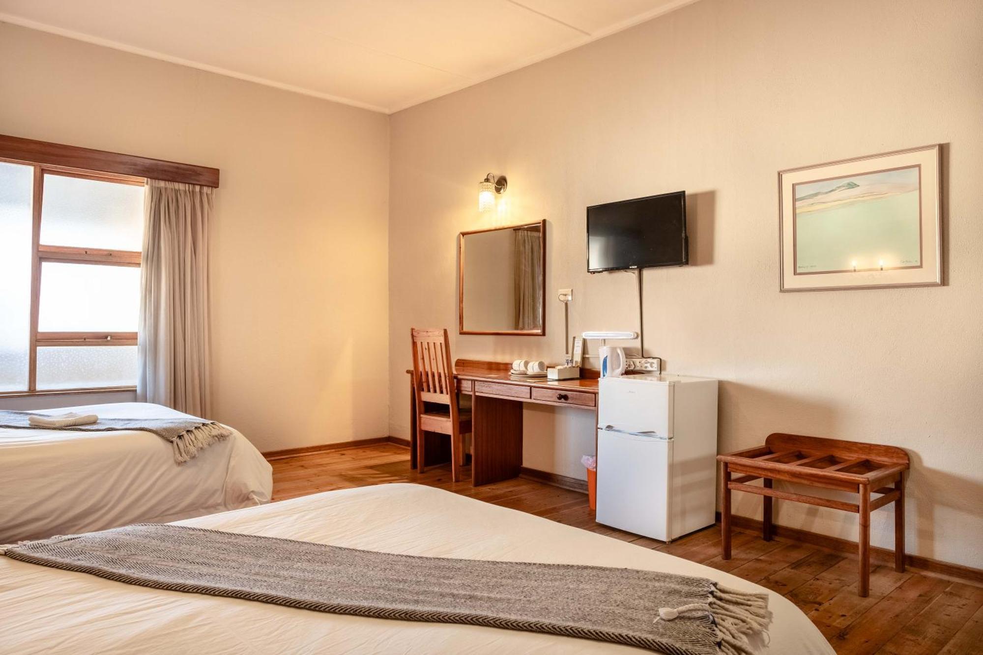 Karoo Country Inn Middelburg  Exterior foto