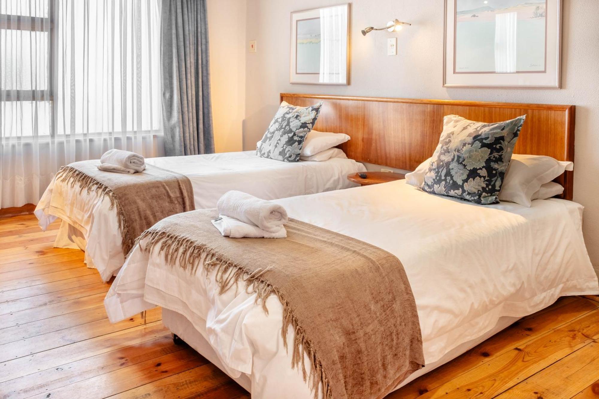 Karoo Country Inn Middelburg  Exterior foto